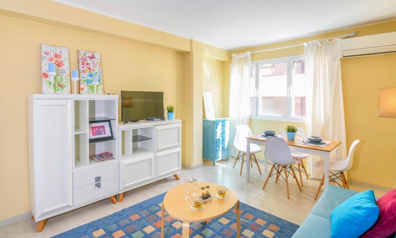 Apartamento Vialia Malaga Exterior photo