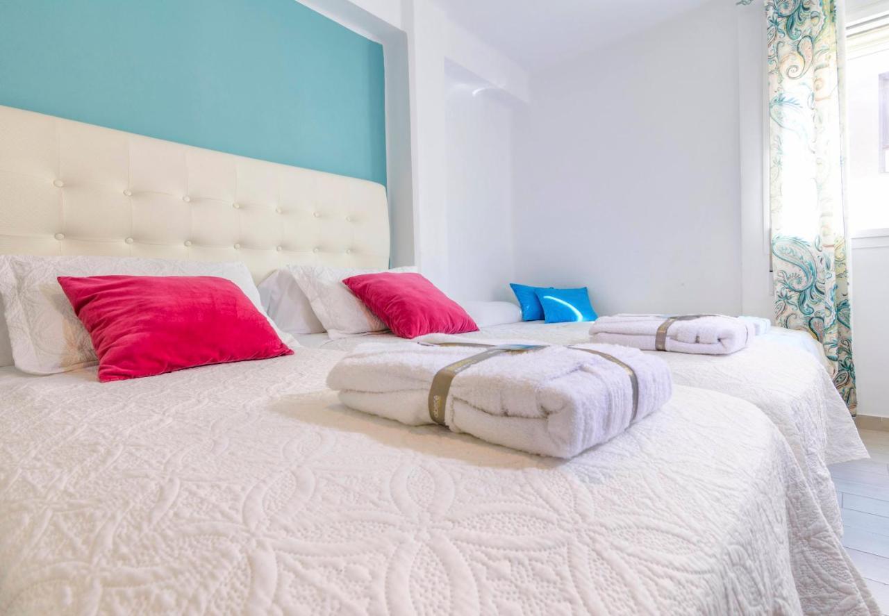 Apartamento Vialia Malaga Exterior photo