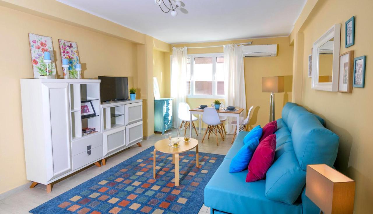 Apartamento Vialia Malaga Exterior photo
