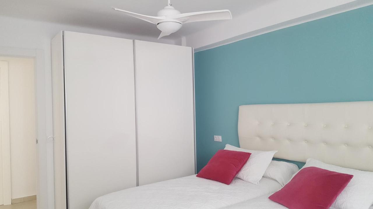 Apartamento Vialia Malaga Exterior photo